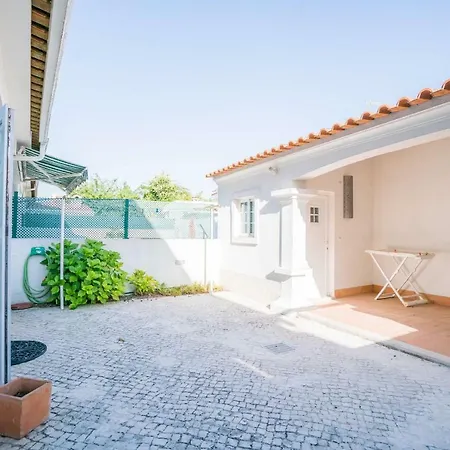 Semesterbostad Space & Sun - Lisbon's South Coast Charneca (Setubal)